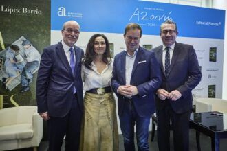 la tierra bajo tus pies de Cristina Lopez Barrio premio Azorin de novela 2024