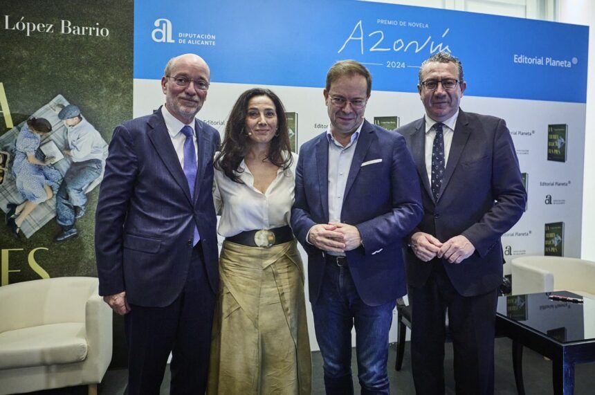 la tierra bajo tus pies de Cristina Lopez Barrio premio Azorin de novela 2024